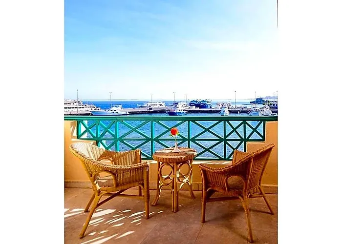 Hotelux Marina